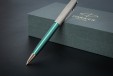 Ручка шариковая Parker Sonnet Sand Blasted Metal&Green Lacquer